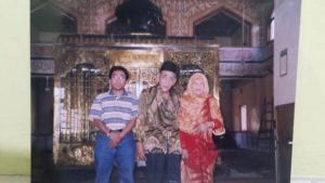 Ziarah Makam Imam Syadzili, Mahasiswa al-Azhar Saksikan Karomah Mbah Maimoen yang Dapat Melipat Waktu