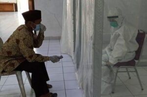 Jangankan Rasakan Malam Pertama Bertemu Suami Saja Tak Boleh, Kisah Pengantin Baru yang Akad di Tempat Karantina Virus Corona