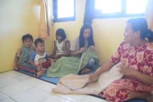 Kasihan Ibu 5 Anak ini Sembuh dari Corona Malah Ditolak Oleh Warga dan Keluarganya Sendiri