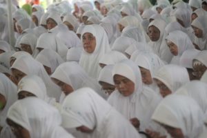 Riset Pew: Indonesia Negara Paling Religius di Dunia, Mengalahkan Negara Timur Tengah