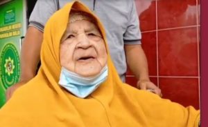 Harta Tak Dibawa Mati, Ibu Berkursi Roda Diseret ke Pengadilan Oleh Anaknya