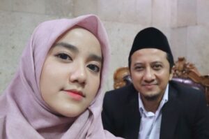 Alami Penyumbatan Darah Sejak 6 Tahun Lalu, Ustaz Yusuf Mansur Harus Kembali Jalani Operasi, Wirda Mansur Ungkap Kondisi Sang Ayah