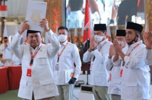 Prabowo Subianto Dianggap Sudah Selesai, Saatnya Anies, Habib Rizieq atau UAS