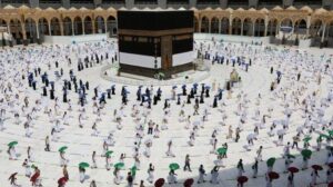 Alhamdulillah, Arab Saudi Akan Membuka Kembali Umrah secara Bertahap, Ini Tanggal Berlakunya Penerbangan