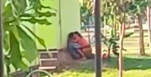 Astaghfirullah, Di Siang Bolong Pasangan Ini Melakukan Perbuatan Tak Senonoh di Tengah Taman Probolinggo, Videonya Tersebar
