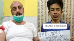 Kesaksian Tetangga Sebut Pelaku Penusuk Syekh Ali Jaber Bukan Orang Gila, Kejadian Seakan-akan Direncanakan