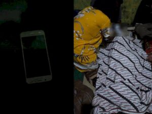 Pelajaran! Bocah Tewas Disambar Petir Akibat Main HP saat Hujan, Wajahnya Sampai Gosong