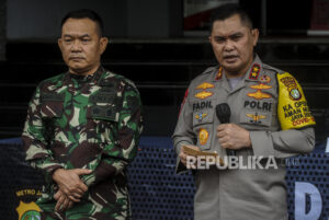 TNI Bantah Terlibat Bentrok Polisi FPI