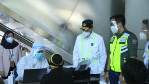 Tes COVID-19 di Bandara Positif, Calon Penumpang Bisa Refund Tiket