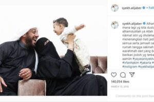 Sosok Umi Nadia, Istri Syekh Ali Jaber yang Sholehah, Kecantikannya Banyak Dipuji Warganet