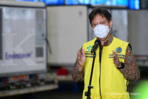 Tak boleh menolak, warga yang terima SMS dari Kemenkes wajib vaksin Covid-19