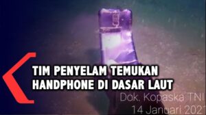 Rekaman Bawah Laut Hari Keenam Pencarian Sriwijaya Air SJ182: 1 Unit Handphone Ditemukan