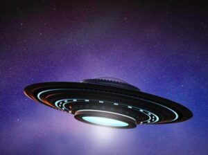 ‘UFO’ Berwarna Biru Lintasi Langit Hawaii