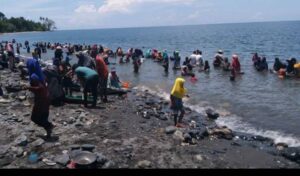 Pantai Maluku Tengah Jadi Sumber Uang Baru, Warga Jual Emas Bisa Sampai 300 Gram Per Hari
