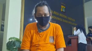 ‘Ustaz Gondrong’ Bicara Penggandaan Uang: Saya Tak Sakti, Salat Pun Tak Bisa