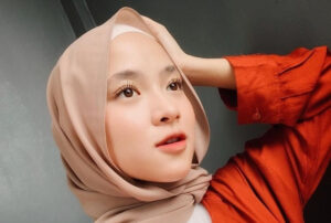 3 Berita Artis Terheboh: Nissa Sabyan Hamil Muda? Deddy Mizwar Berduka