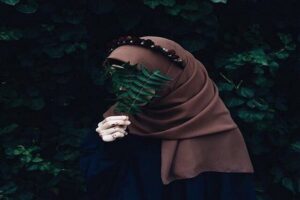 Penyakit Ain, Dosa yang Sering Disepelekan Kaum Wanita