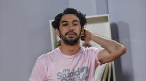 Bikin Terharu, Ini Alasan Reza Rahadian Menjadi Mualaf