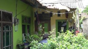 Ada Stiker Bertuliskan ‘DPR RI’ pada Jendela Rumah Terduga Teroris di Jagakarsa