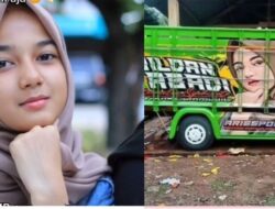 Wajahnya Sering Ada di Belakang Truk, Cewek Ini Curhat Sampai Ditanya Guru