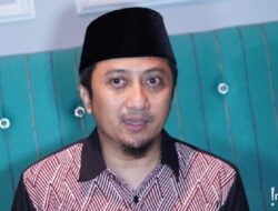 Diprotes Usai Unggah Foto Jokowi Sungkem, Ustaz Yusuf Mansur Minta Maaf