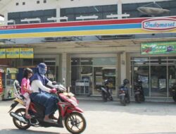 Per Juni, Indomaret dan Alfamart Bebas Parkir