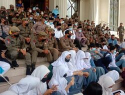 120 Anak Sekolah Demo Gubernur Jambi, Sudah Bayar Sekolah, tetapi Tidak Terdaftar