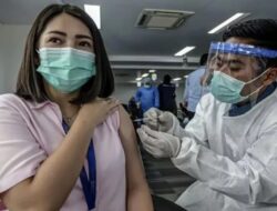 Siap-siap Suntik Vaksin Dosis Ketiga, Tak Punya Kartu BPJS Kesehatan Wajib Bayar