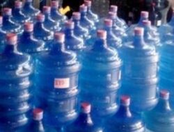 Satu Indonesia Pasti Kecewa! Ternyata Minum Air Isi Ulang Bisa Berujung pada Kemandulan Hingga Kanker Ganas