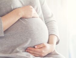 Wanita Hamil Duluan Baru Menikah, Begini Hukumnya Kata Gus Baha