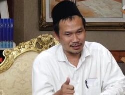 Inilah Wirid Yang Disenangi Malaikat Pencatat Amal Baik dan Buruk Kata Gus Baha