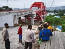 Sudah 10 Orang Tewas Terjatuh dari Jembatan yang Diresmikan Presiden Jokowi