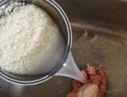 Ibu-ibu Tolong Jangan Sepelekan, 5 Hal yang Pantang Dilakukan di Rice Cooker! Keluarga Bisa Celaka