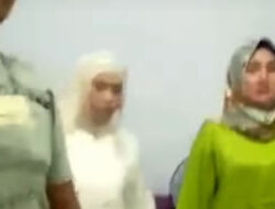 Viral Video Istri Sah Geruduk Pelakor Saat Gelar Akad Nikah, Ditanya Soal Suaminya, Si Pelakor Beri Jawaban Tak Terduga Ini…