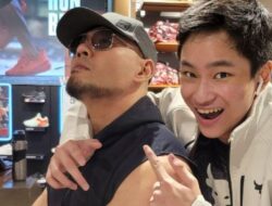 Alasan Deddy Corbuzier Beri Sang Anak Kado Gerobak Nasi Kuning