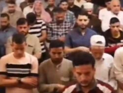Ribuan Warga Palestina Gelar Salat Gaib untuk Putra Ridwan Kamil, Eril